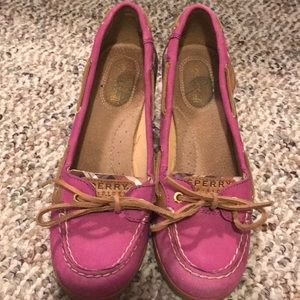 Sperry Wedges